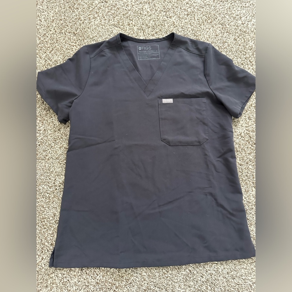Figs charcoal grey top